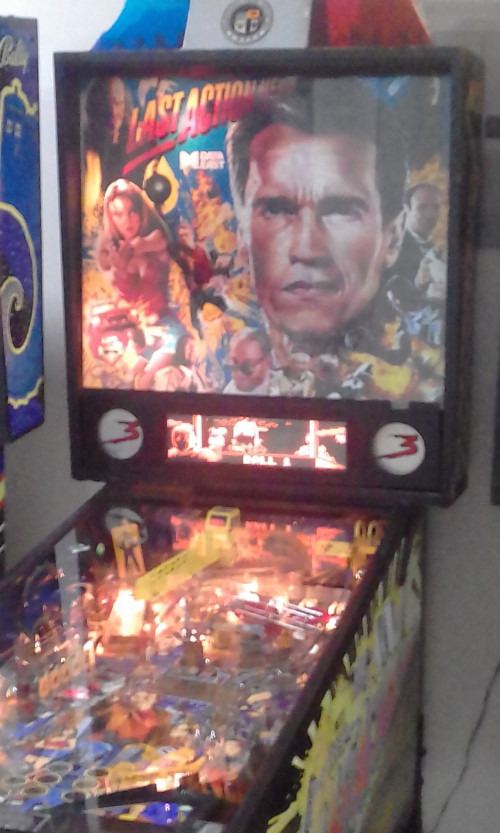 COSTA-RICA-1993-DATA-EAST-LAST-ACTION-HERO-PINBALL-MACHINEbd78d0f71b67ae0e.jpg