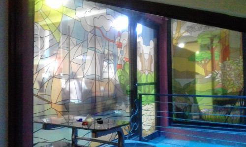STAINED-GLASS-ART-CALL-CENTER-COSTA-RICA4a81ae4d8bb2aadc.jpg