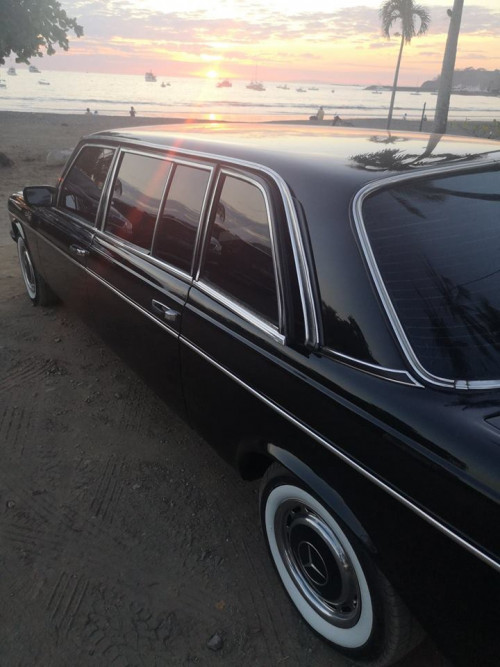 SUNSET-BEACH-LIMO-CENTRAL-AMERICA885ffbbf2656b951.jpg